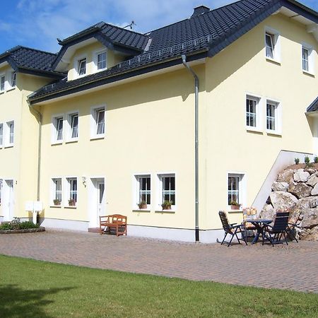 Ferienwohnung Mastiaux Mirbach Exterior photo
